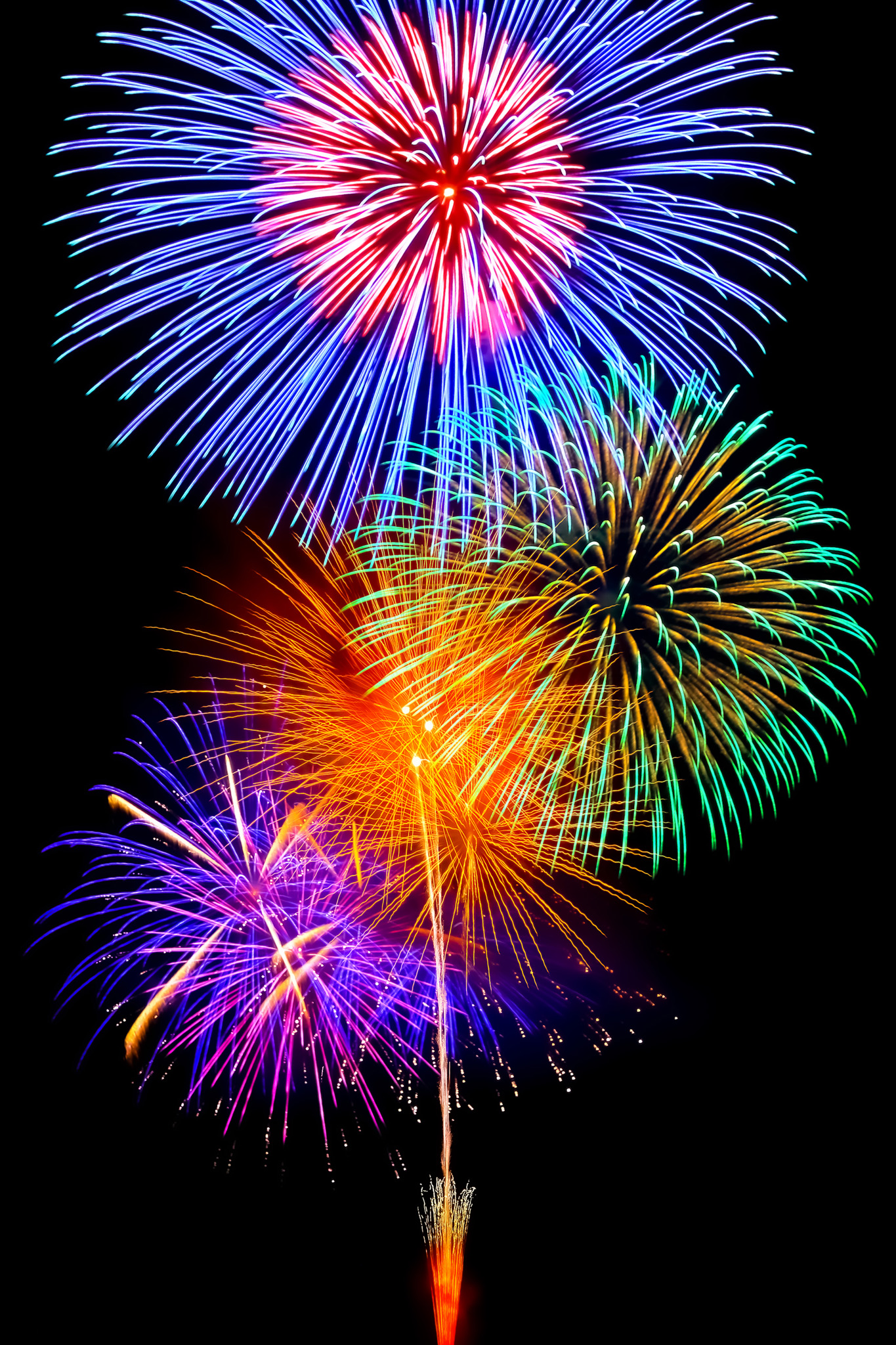 色鮮やかな大輪の花火 の画像 写真素材を無料ダウンロード 1 フリー素材 Beiz Images