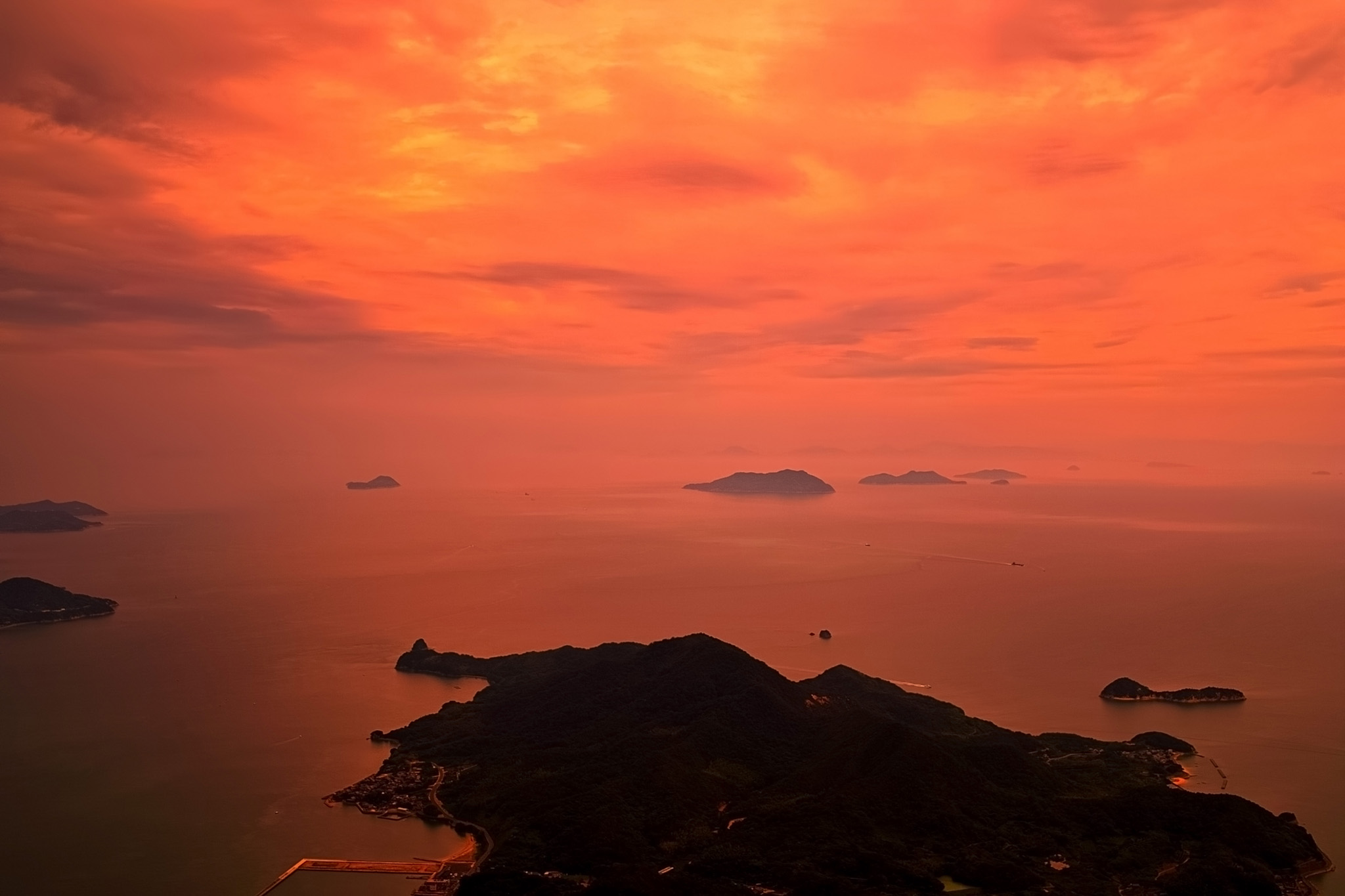 夕焼けの瀬戸内海 の画像 写真素材を無料ダウンロード 1 フリー素材 Beiz Images