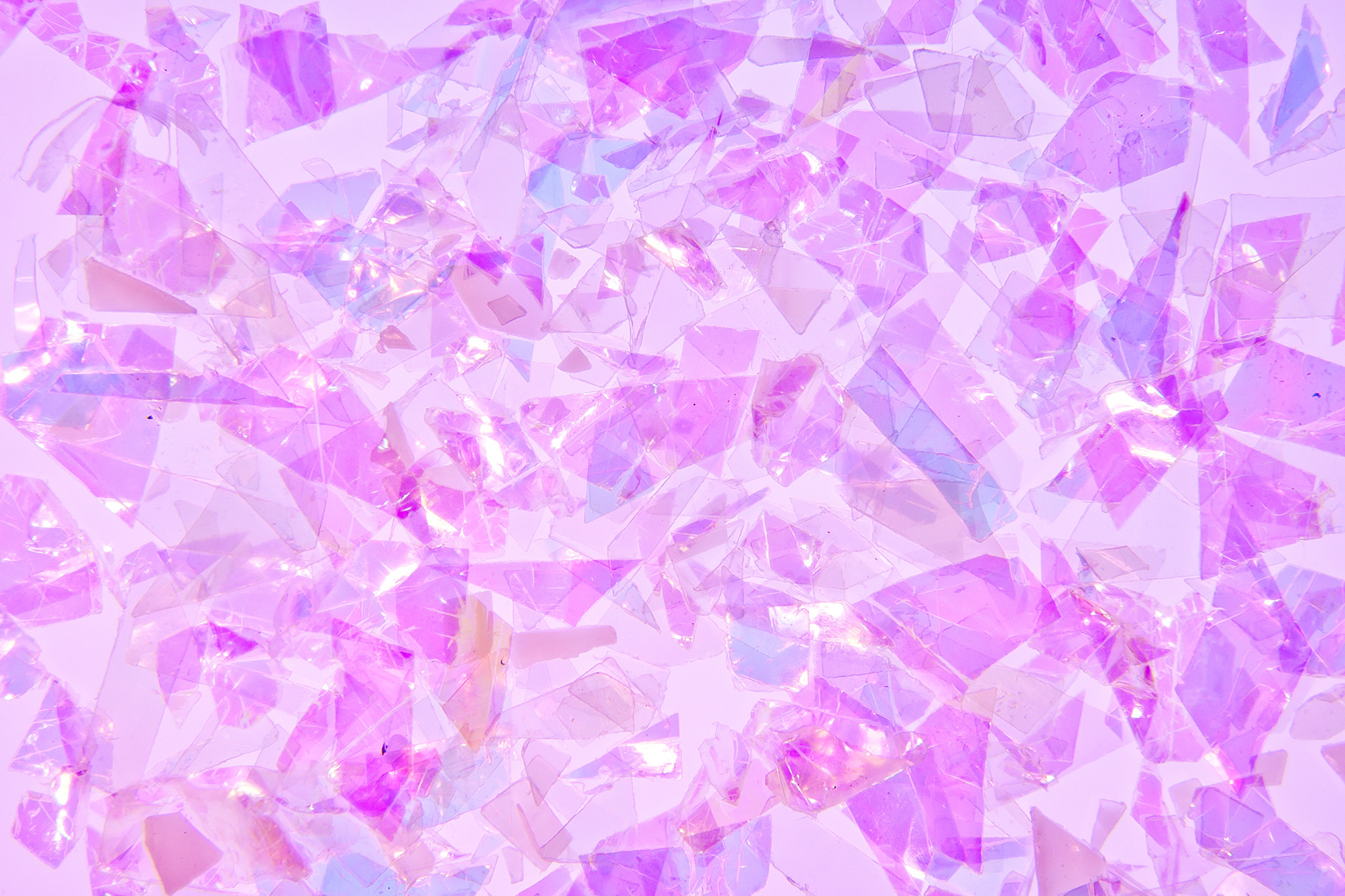 紫色のキラキラと光るフィルム の画像 写真素材を無料ダウンロード 1 背景フリー素材 Beiz Images