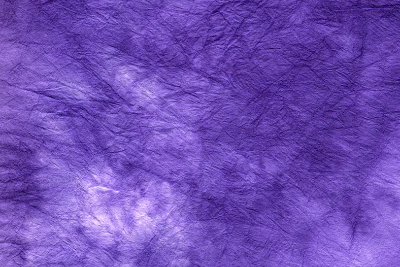 綾目の様な本紫色の揉絞染和紙の写真画像