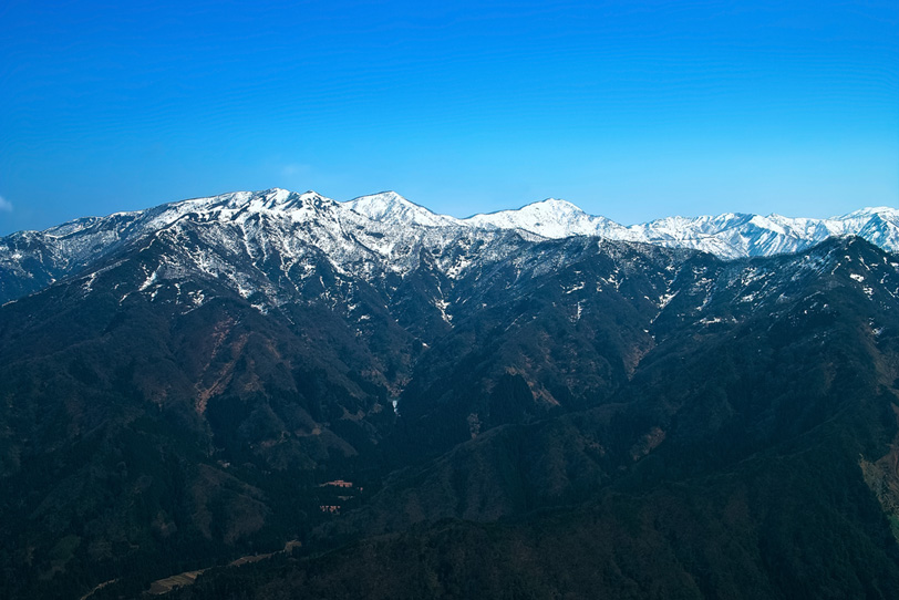 山の風景の写真画像