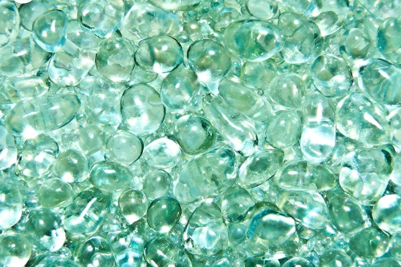 グリーンのガラスの玉の写真画像