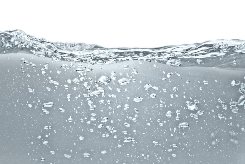 無数の水の泡の写真画像