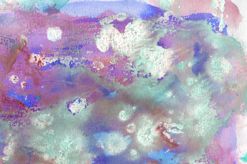紫と白の滲みのある水彩ペイントの写真画像