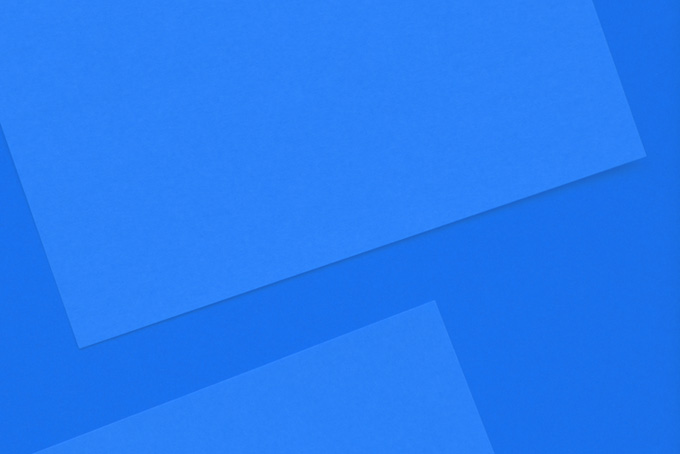 クールな青色のシンプルな壁紙（青 シンプル 背景のフリー画像）