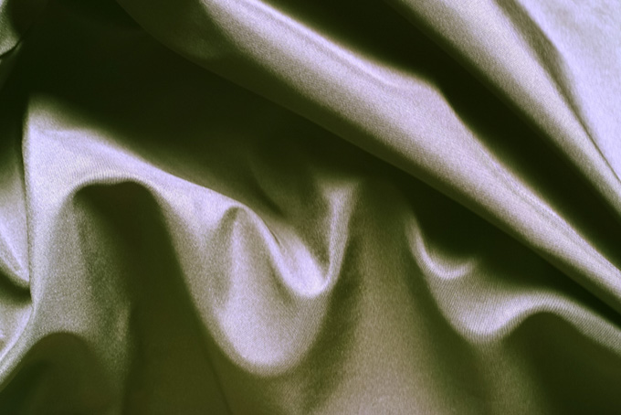 凹凸のある白い布の質感の背景（布 画像の背景フリー画像）