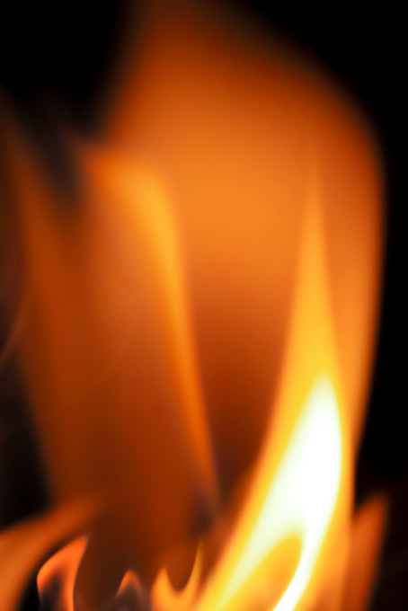 立ち塞がる火の壁（火 写真の背景フリー画像）
