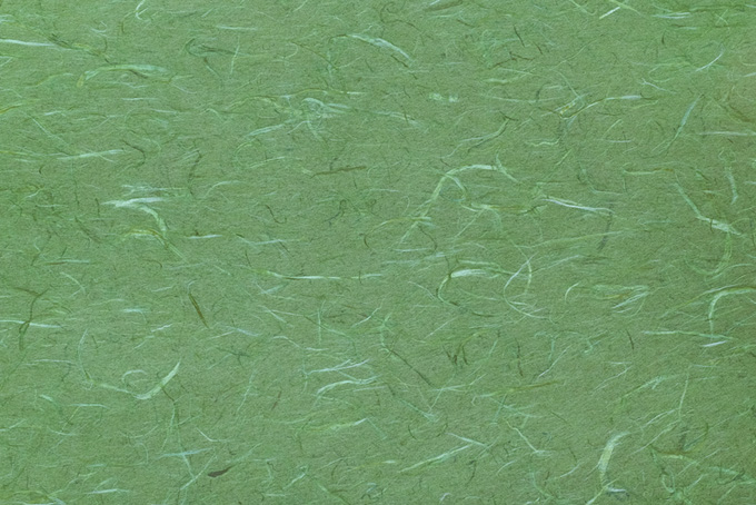 雲竜模様が入った草色の和紙（和紙 緑色の背景フリー画像）