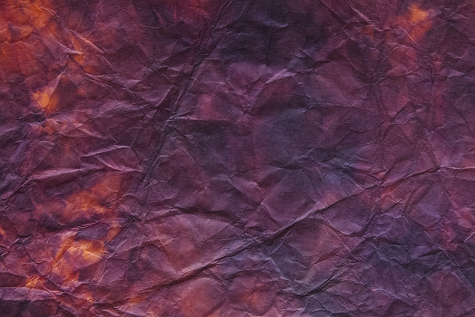 荒い皺のテクスチャがある斑色の和紙（カラフル 和紙 テクスチャの背景フリー画像）