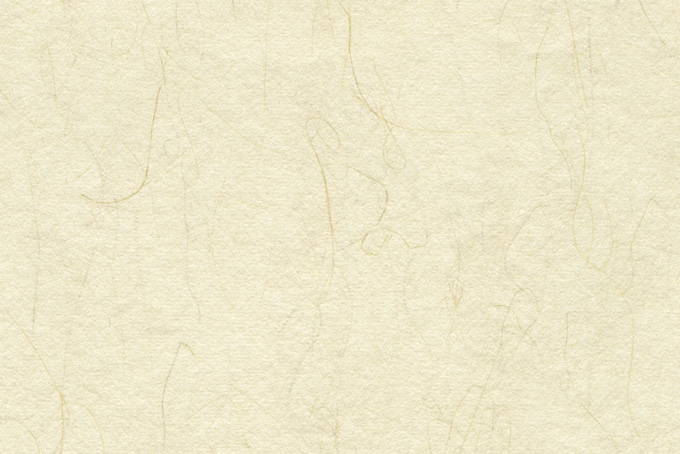 細長い楮の入った淡黄蘗色の和紙（和紙 白系の背景フリー画像）