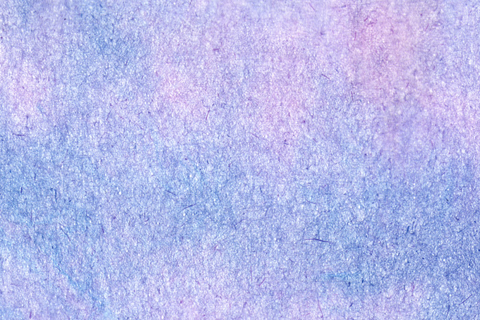 薄染めの青と紫の和紙（和紙 淡色の背景フリー画像）