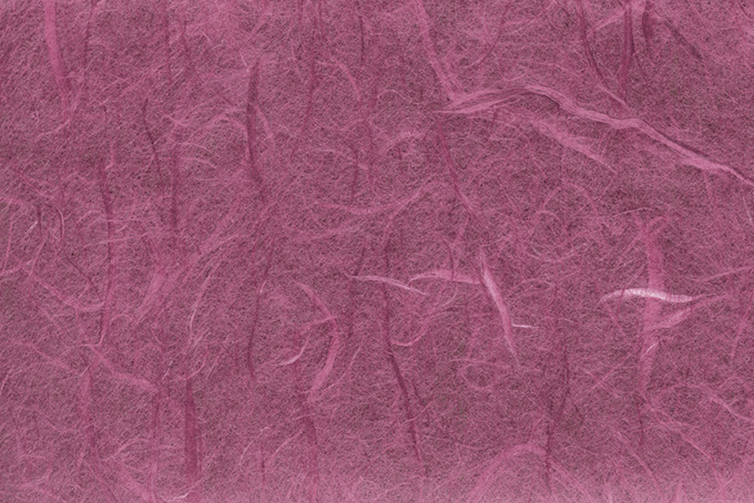 雲竜柄の艶美な京紫色和紙（和紙 ピンクの背景フリー画像）