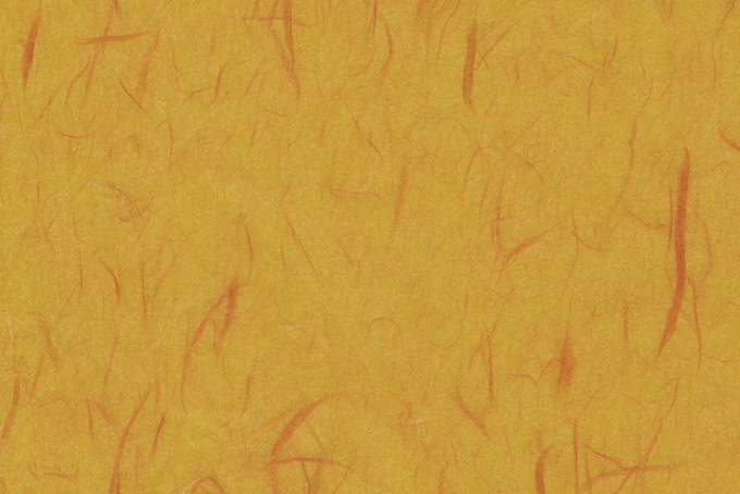 長い筋が入った雲竜柄の櫨染色和紙（和紙 黄色の背景フリー画像）