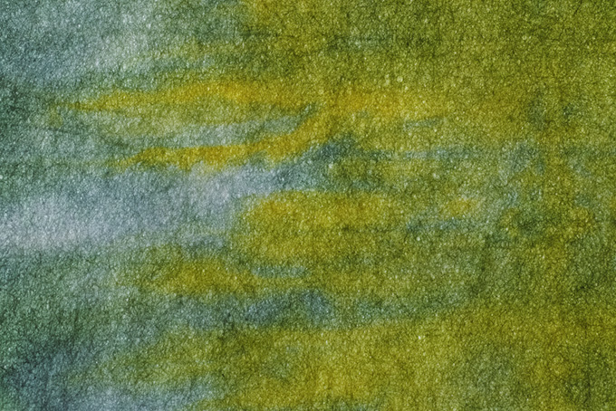 黄色と薄墨色が交わる暈染和紙（グラデーション 和紙 おしゃれの背景フリー画像）