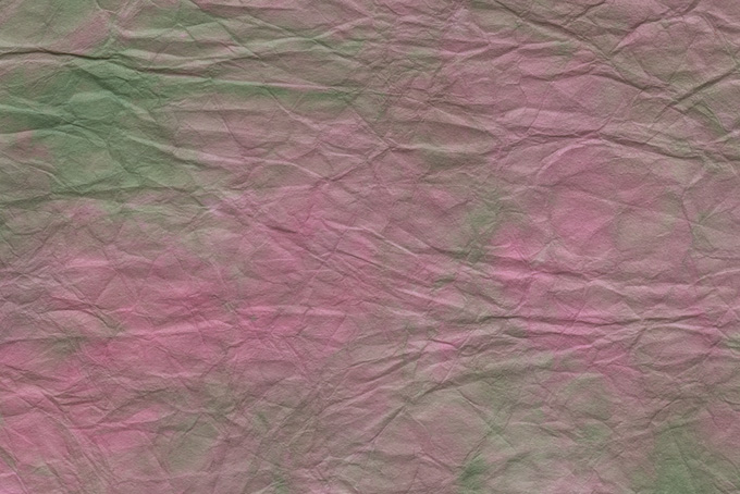 桜の山景色のような揉絞染和紙（和紙 カラフルの背景フリー画像）