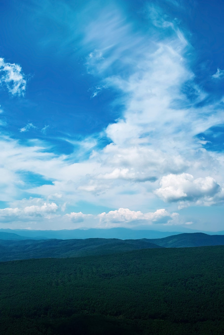 山と空