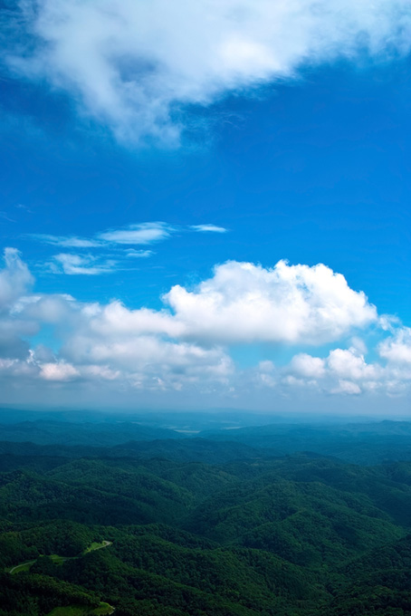 山と空