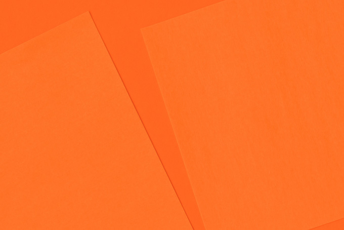 オレンジ色のシンプルでオシャレな画像（背景 画像 オレンジ色の背景フリー画像）