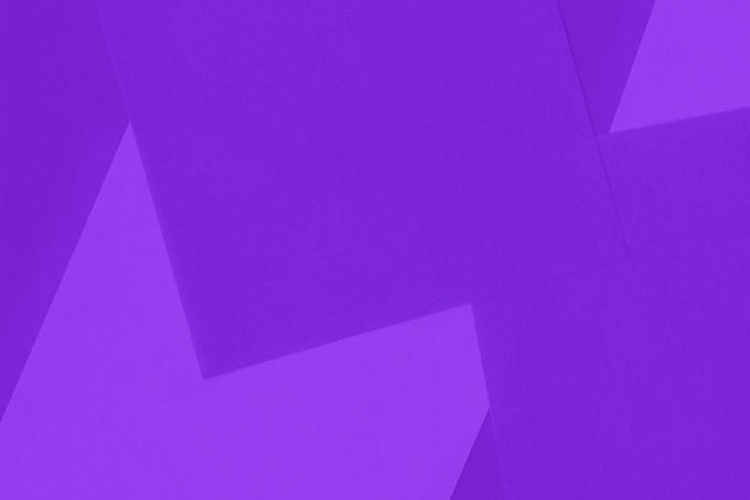 シンプルな紫の無地壁紙（シンプル 紫の背景フリー画像）