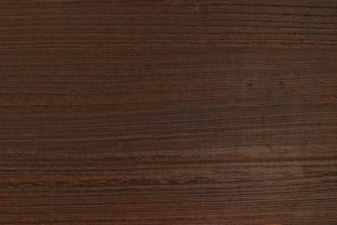 綺麗な木目の筋が入った板（テクスチャ 素材の背景フリー画像）