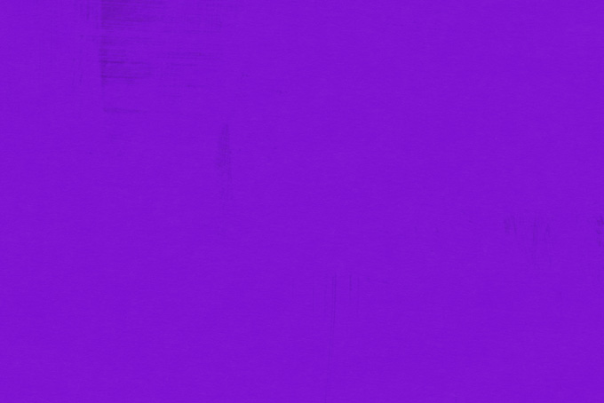 紫のカラーペイントでオシャレな壁紙（紫 壁紙の背景フリー画像）