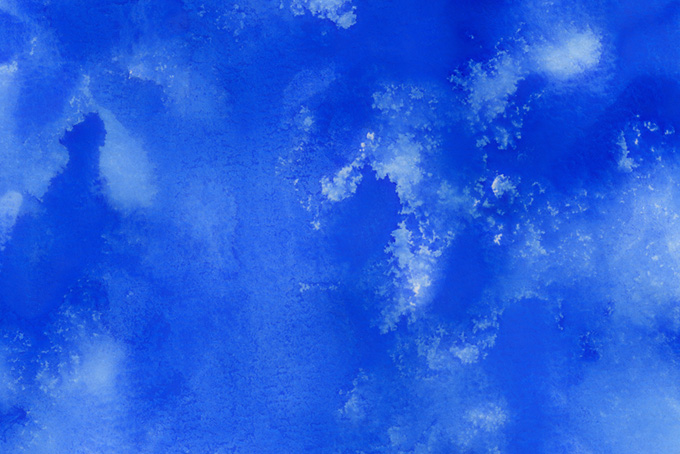 水しぶきの様に滲むインクブルー背景（水彩 シンプルの背景フリー画像）