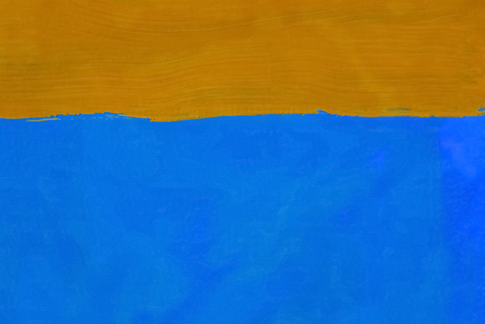 青と茶色の絵具を塗ったシンプルな水彩背景（水彩 抽象の背景フリー画像）