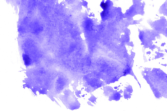 紫色がにじむ水彩スタンピングと白背景(色 テクスチャ 画像のフリー画像)
